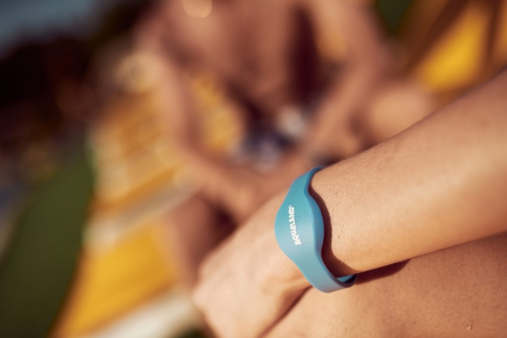 Qu&rsquo;est-ce-qu&rsquo;un bracelet cashless